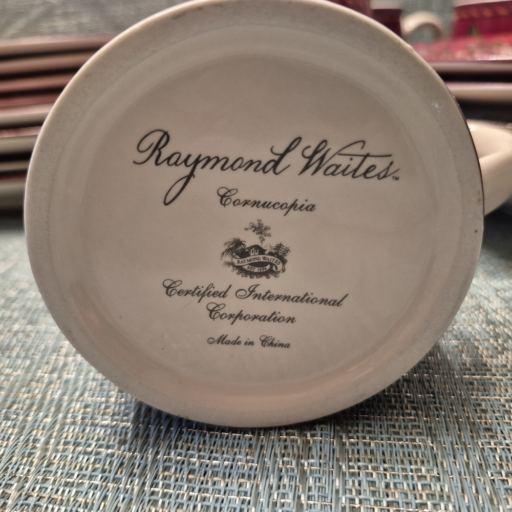 Vintage Elegant Fruity Dinnerware Set with Mugs - Picture 10 of 16